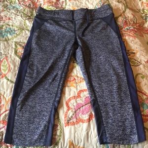 Oiselle moto Lesley Capris. Fleece lined